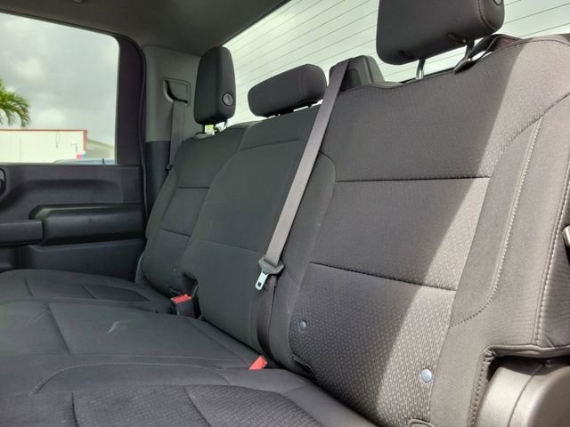 Used 2023 Chevrolet Silverado 2500 Custom w/ Custom Convenience Package image 9