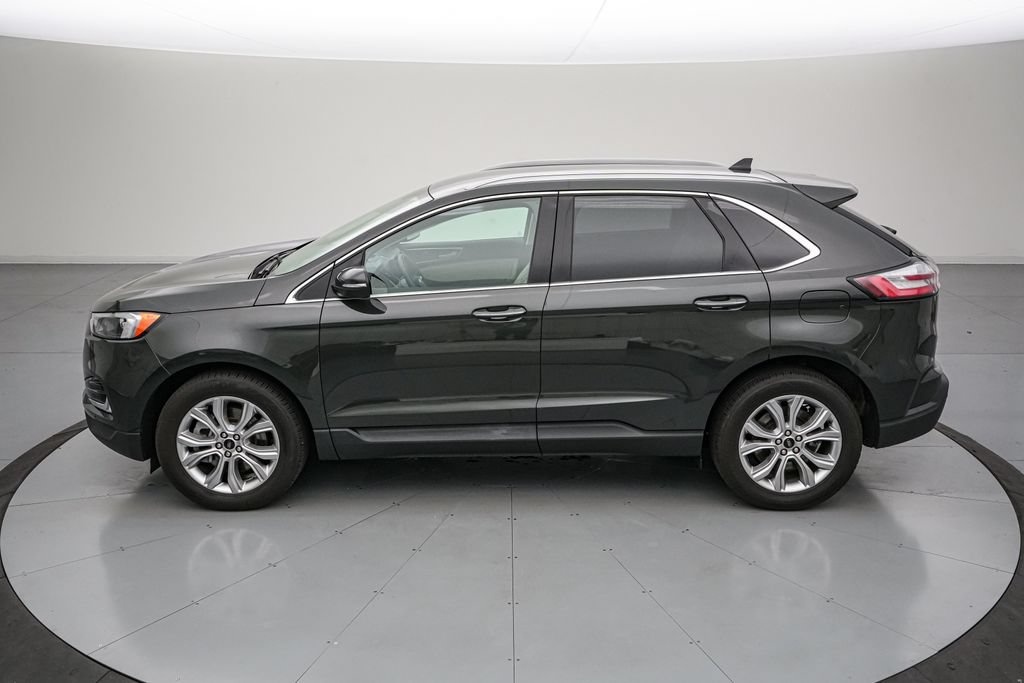Certified 2024 Ford Edge Titanium AWD/4WD image 7