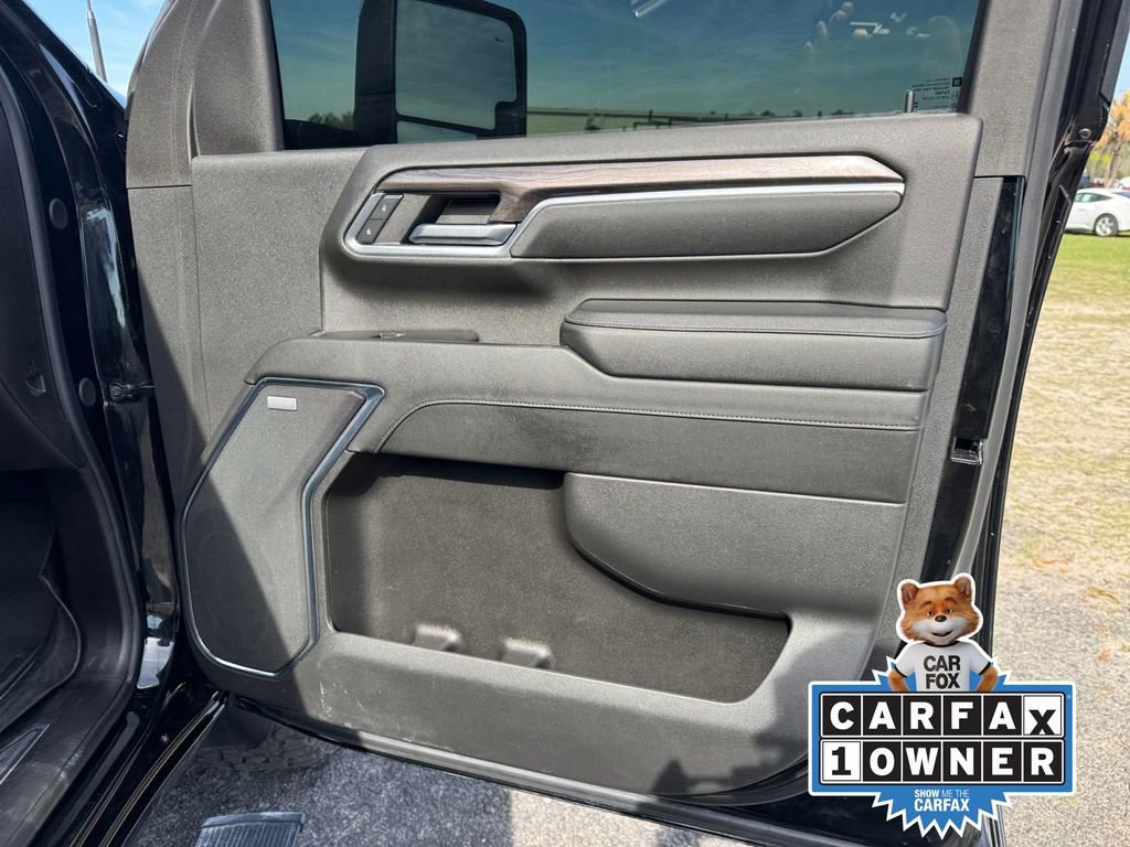 Used 2024 Chevrolet Silverado 2500 LTZ w/ LTZ Plus Package image 22