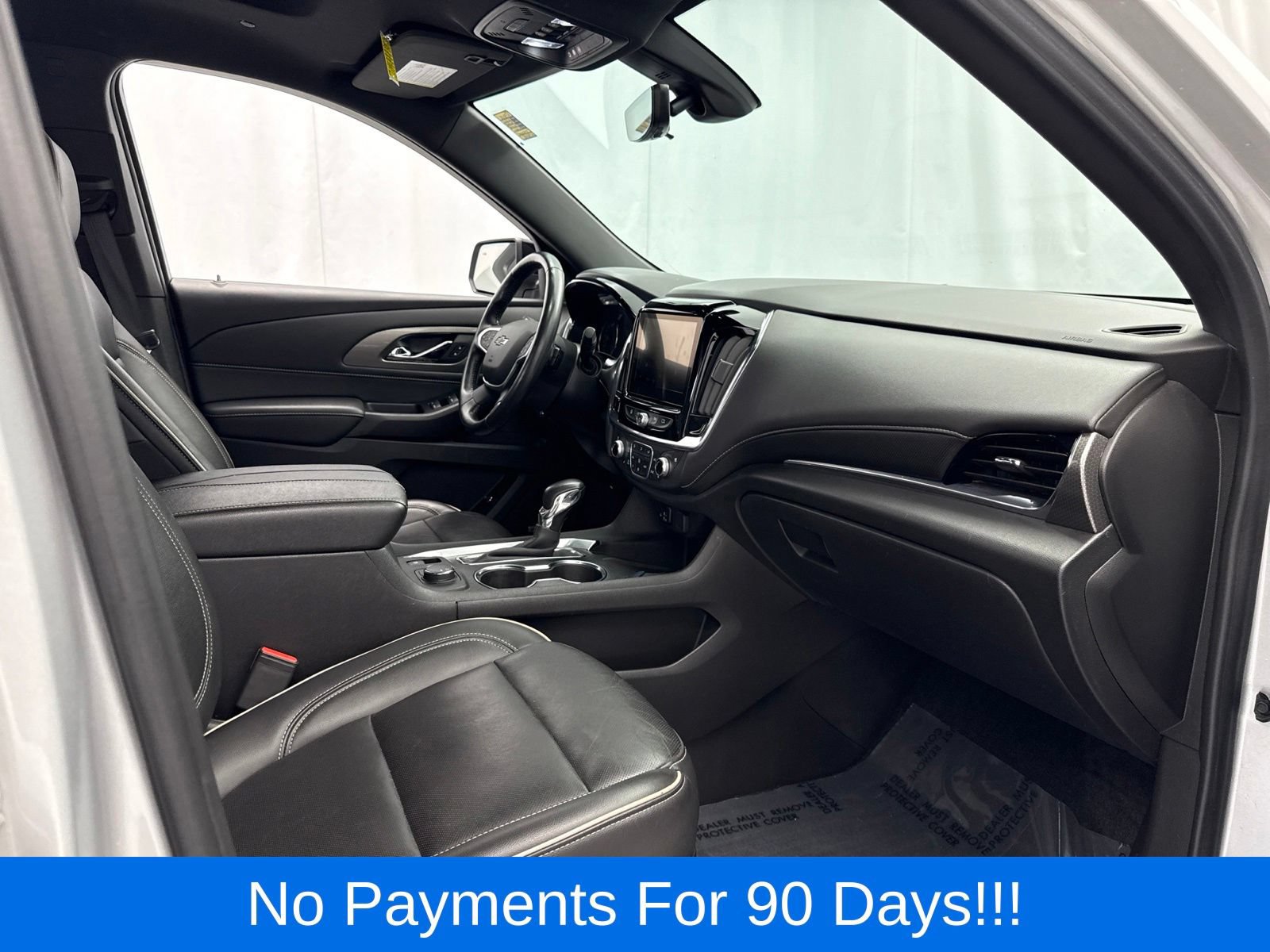 Used 2022 Chevrolet Traverse Premier w/ Redline Edition AWD/4WD image 30