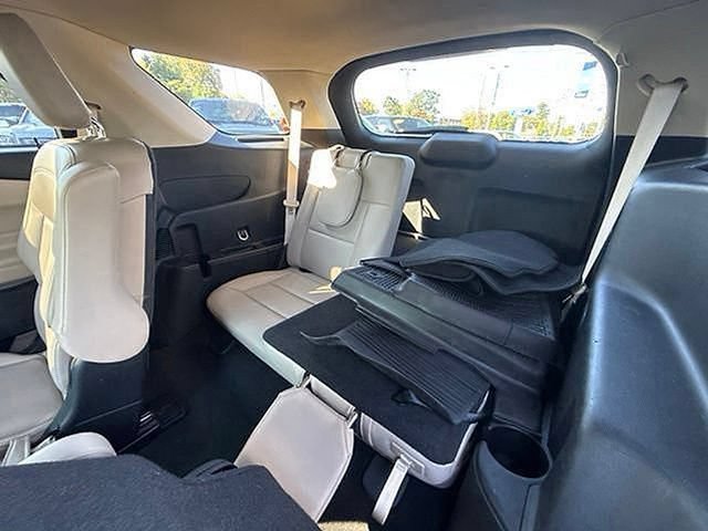 Certified 2023 Ford Explorer XLT w/ Equipment Group 202A AWD/4WD image 21