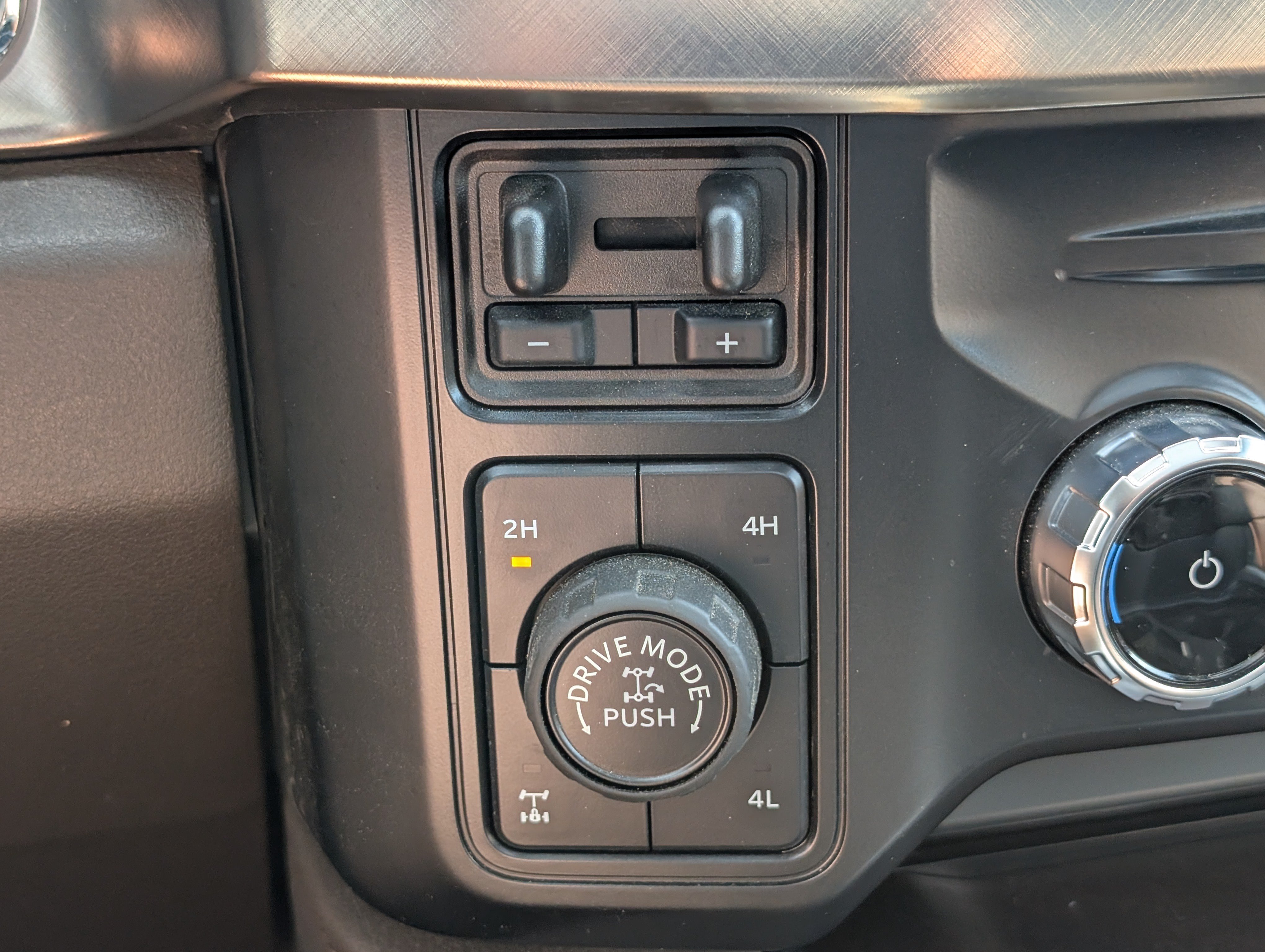 Certified 2026 Ford F250 King Ranch w/ Tremor Off-Road Package AWD/4WD image 27