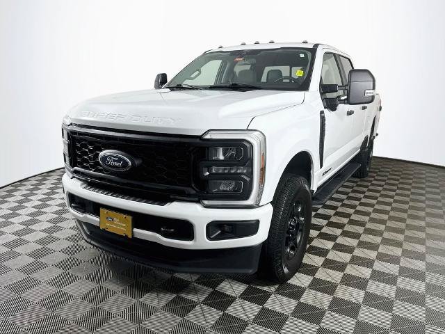 Certified 2024 Ford F250 XL w/ STX Appearance Package AWD/4WD image 3