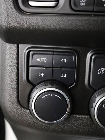 Used 2021 Chevrolet Tahoe Premier AWD/4WD image 30