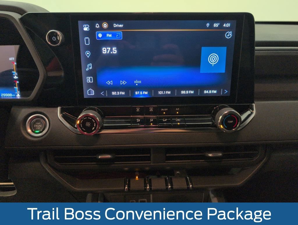 Used 2023 Chevrolet Colorado Trail Boss w/ Technology Package image 28