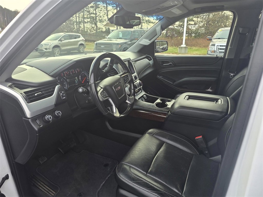 Used 2020 GMC Yukon XL SLT image 25