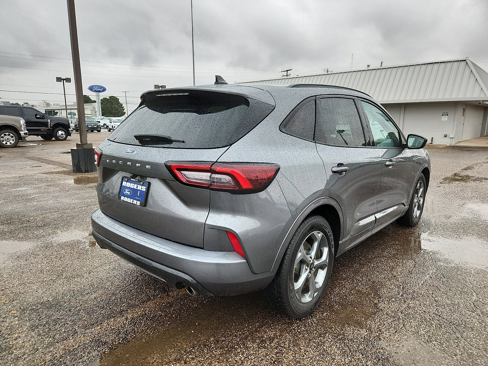 Certified 2024 Ford Escape ST-Line FWD image 7