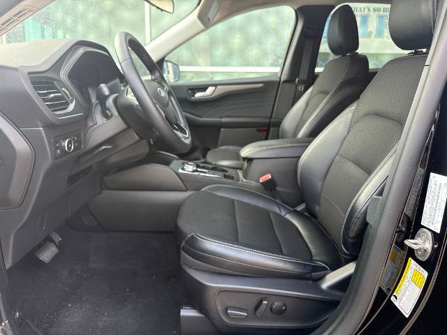 Certified 2026 Ford Escape SE FWD image 8
