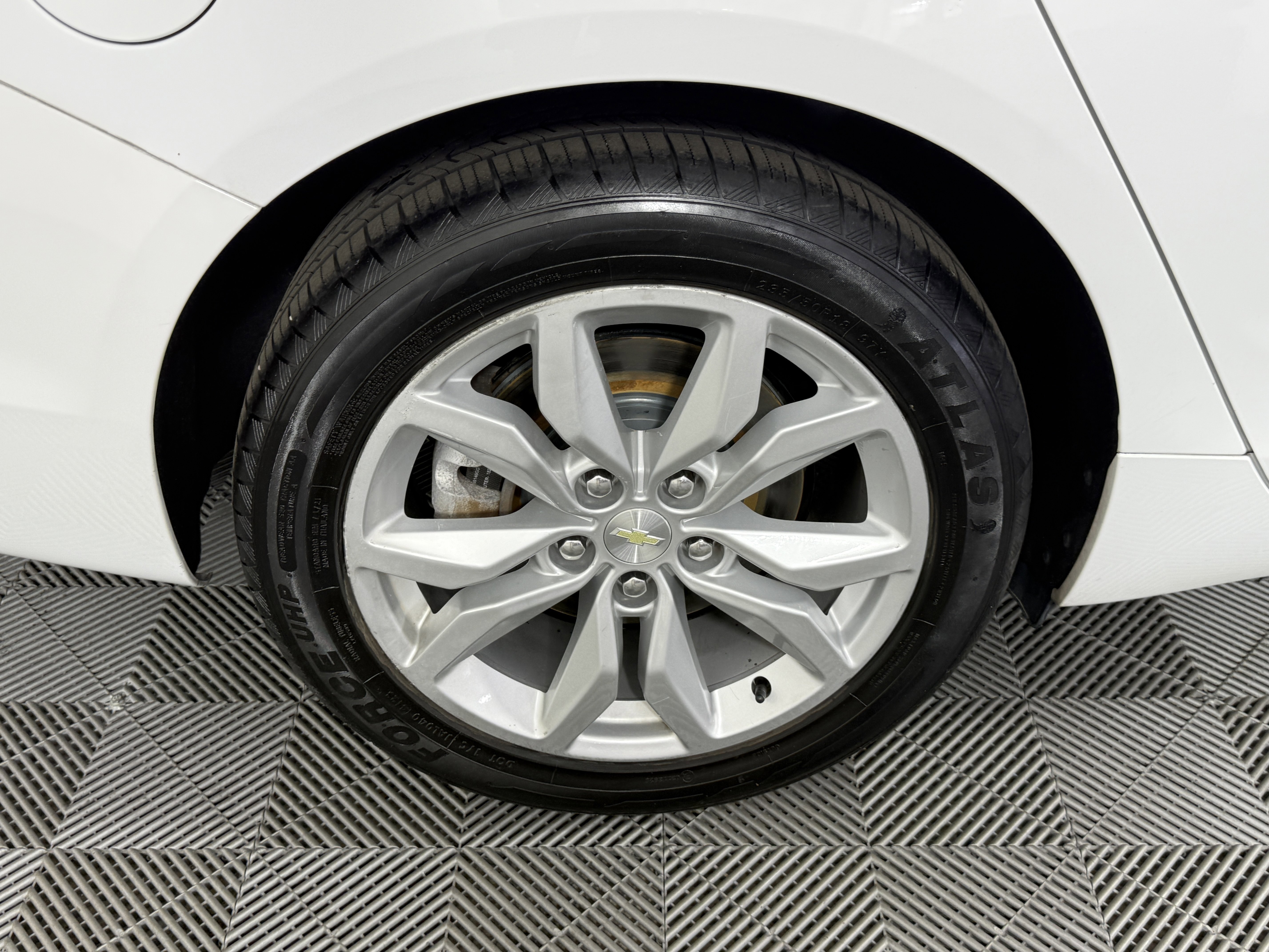 Used 2019 Chevrolet Impala LT image 27