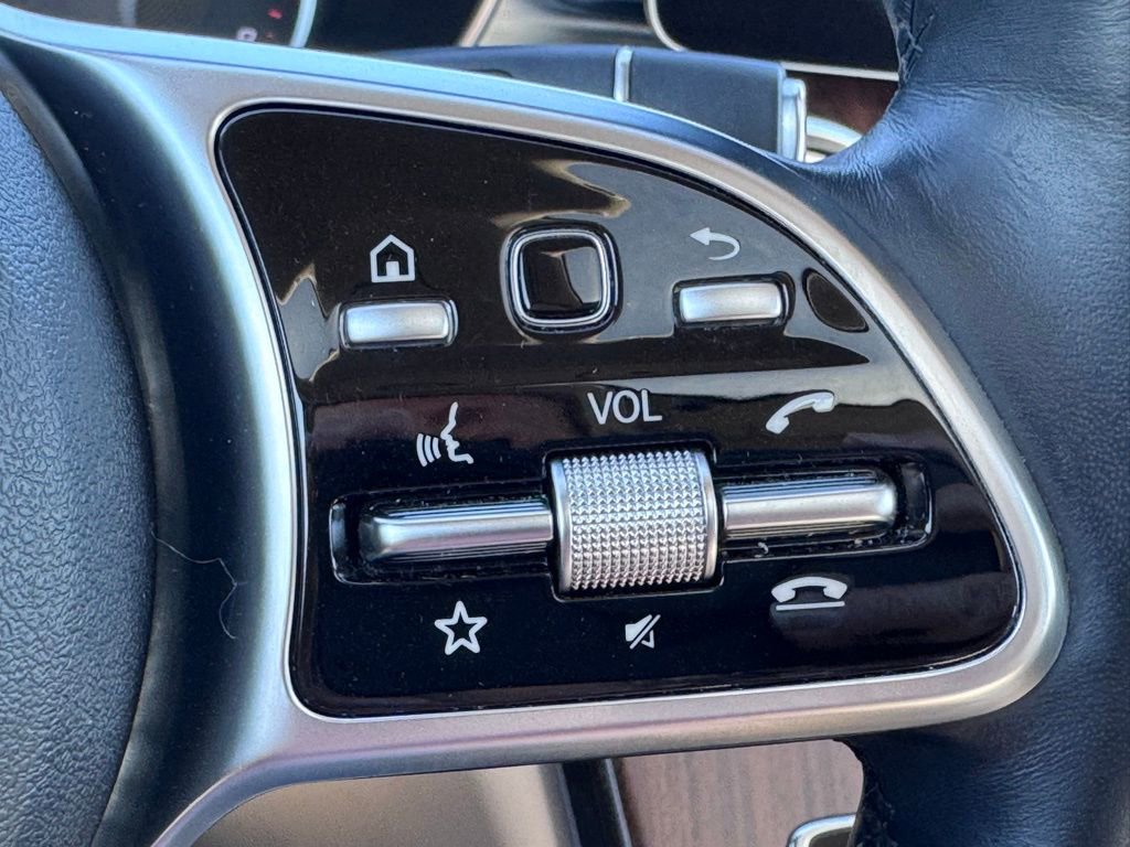 Used 2020 Mercedes-Benz C 300 4MATIC Sedan image 22