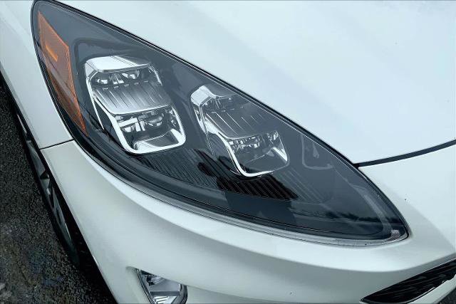 Certified 2021 Ford Escape Titanium image 26