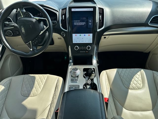 Certified 2024 Ford Edge Titanium w/ Equipment Group 301A AWD/4WD image 24
