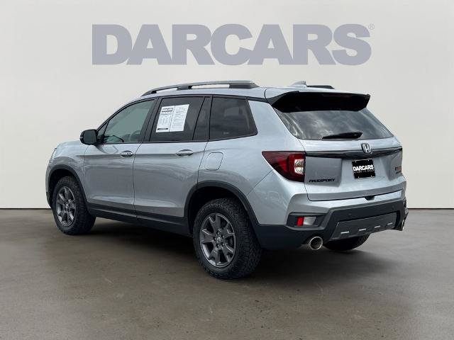 Used 2025 Honda Passport TrailSport image 4