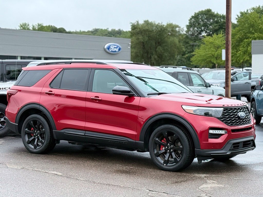 Certified 2024 Ford Explorer ST w/ Equipment Group 401A AWD/4WD image 32