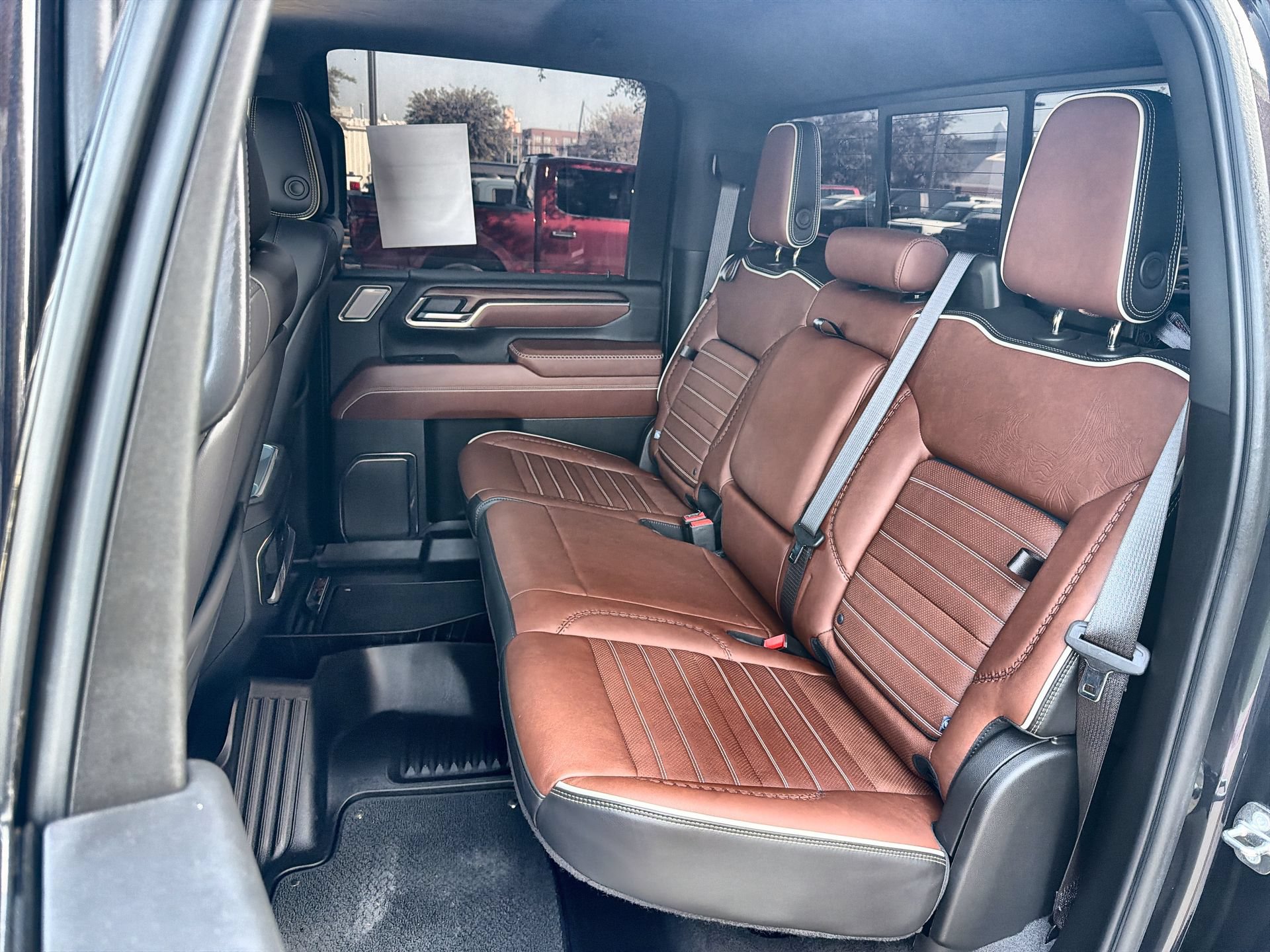 Used 2024 GMC Sierra 2500 Denali Ultimate AWD/4WD image 23