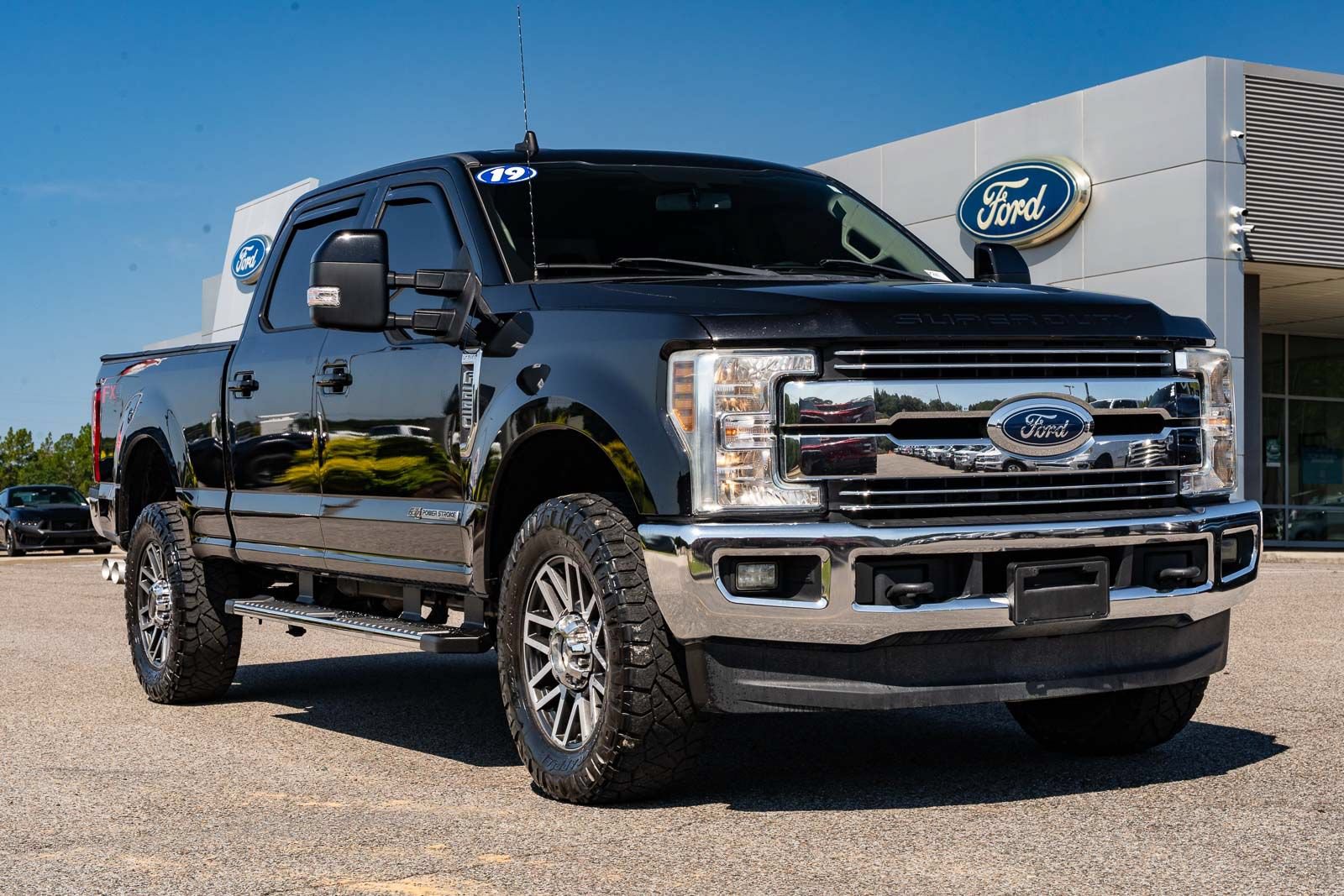 Certified 2019 Ford F250 Lariat w/ Lariat Value Package AWD/4WD video 1
