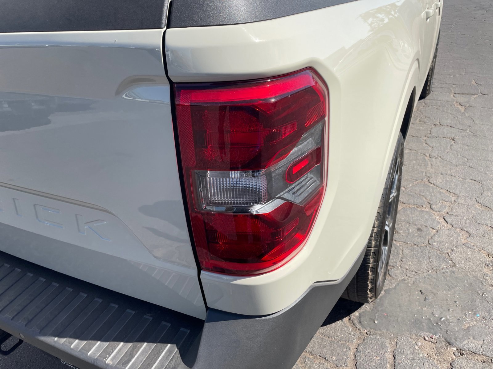Certified 2025 Ford Maverick Lariat w/ 4K Tow Package AWD/4WD image 28