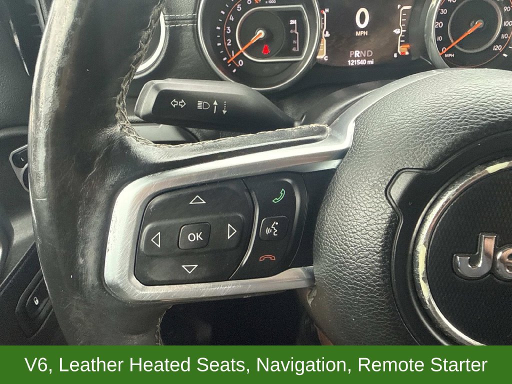Used 2018 Jeep Wrangler Unlimited Sahara AWD/4WD image 28