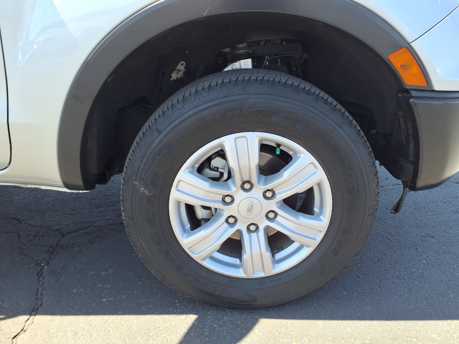 Certified 2019 Ford Ranger XL w/ Equipment Group 101A Mid RWD image 9