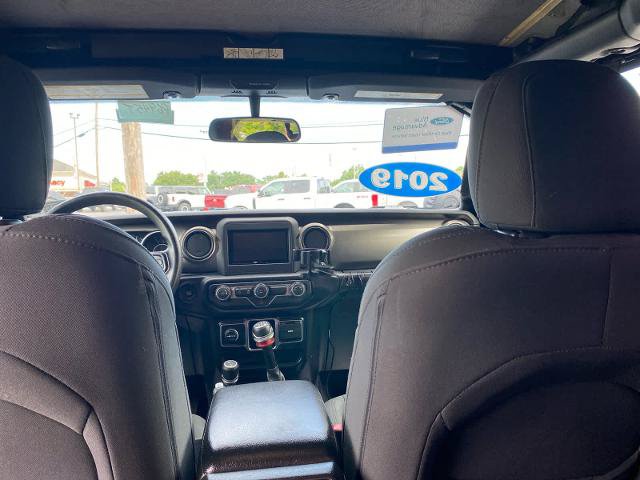 Used 2019 Jeep Wrangler Unlimited Sport AWD/4WD image 11