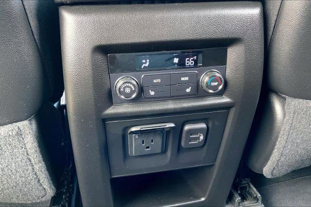 Used 2023 Chevrolet Traverse Premier w/ Redline Edition image 33