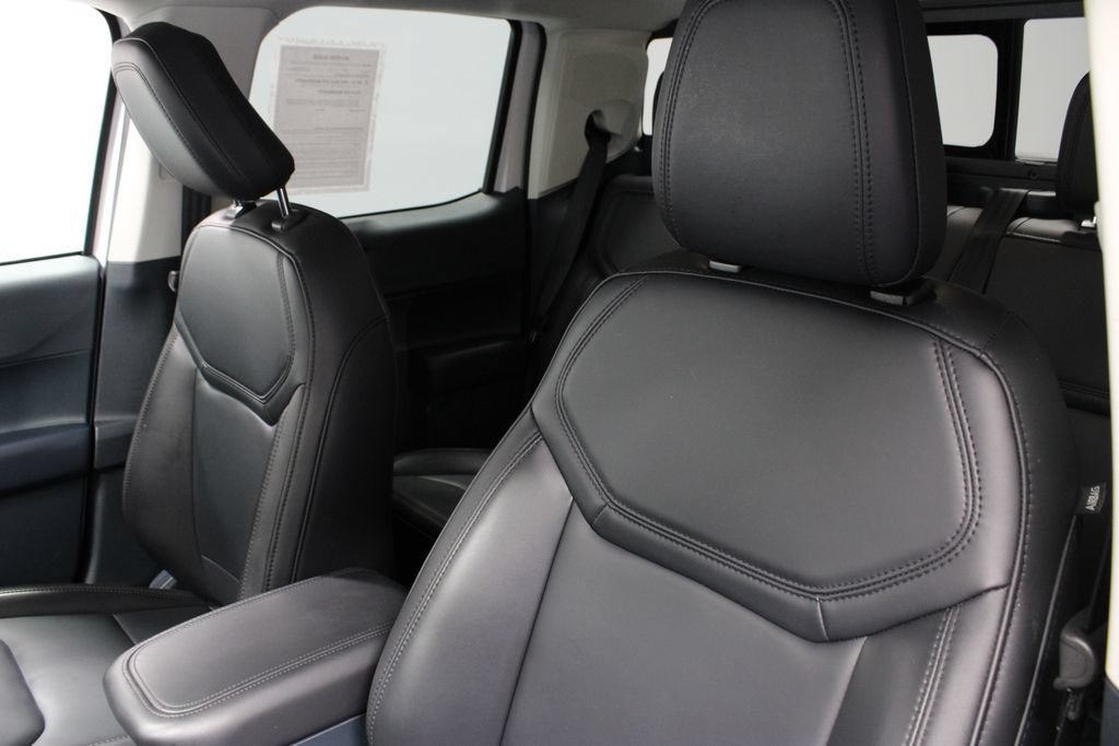 Certified 2024 Ford Maverick Lariat w/ Black Appearance Package AWD/4WD image 28