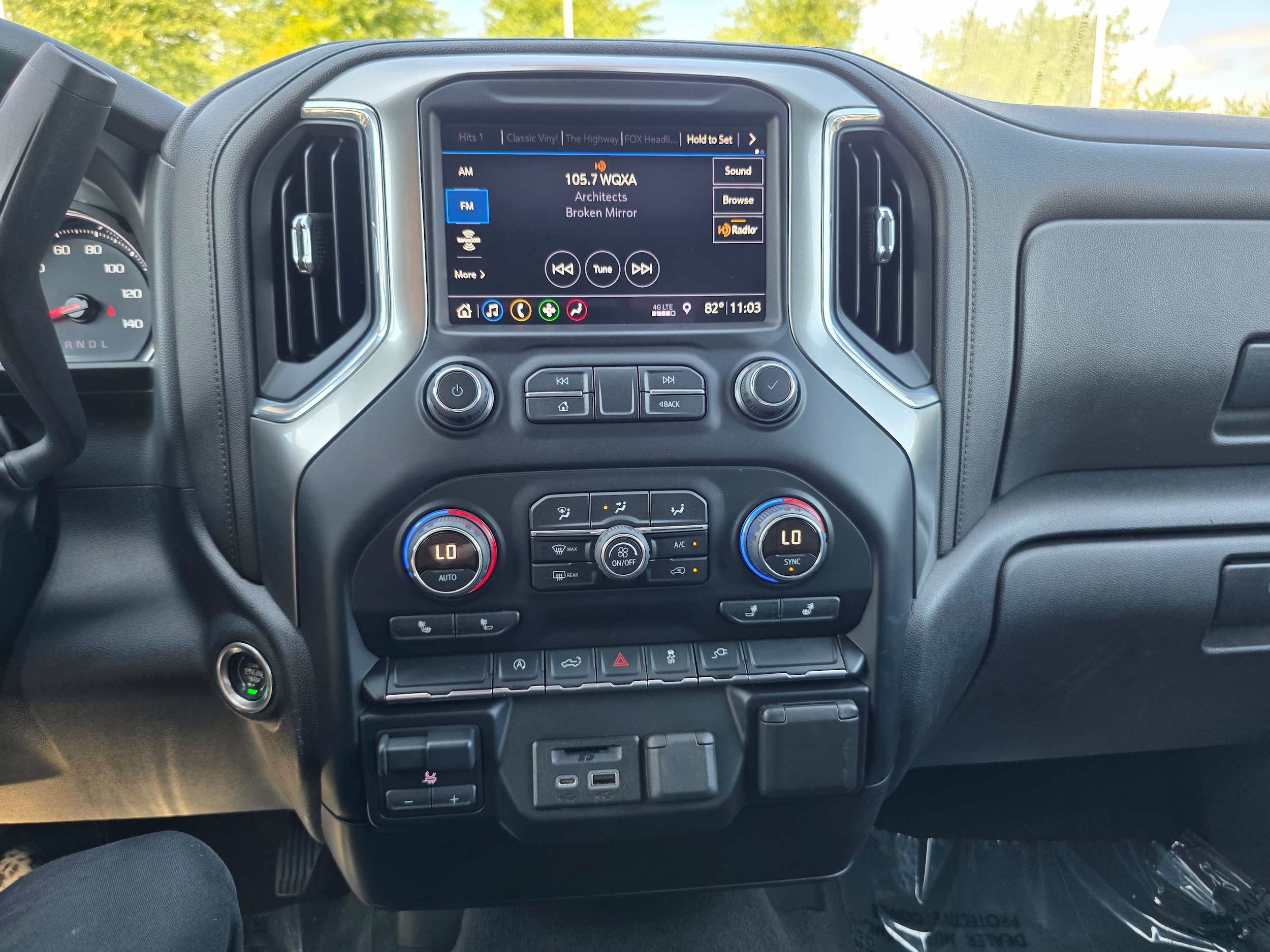 Used 2019 Chevrolet Silverado 1500 LT w/ All-Star Edition AWD/4WD image 13