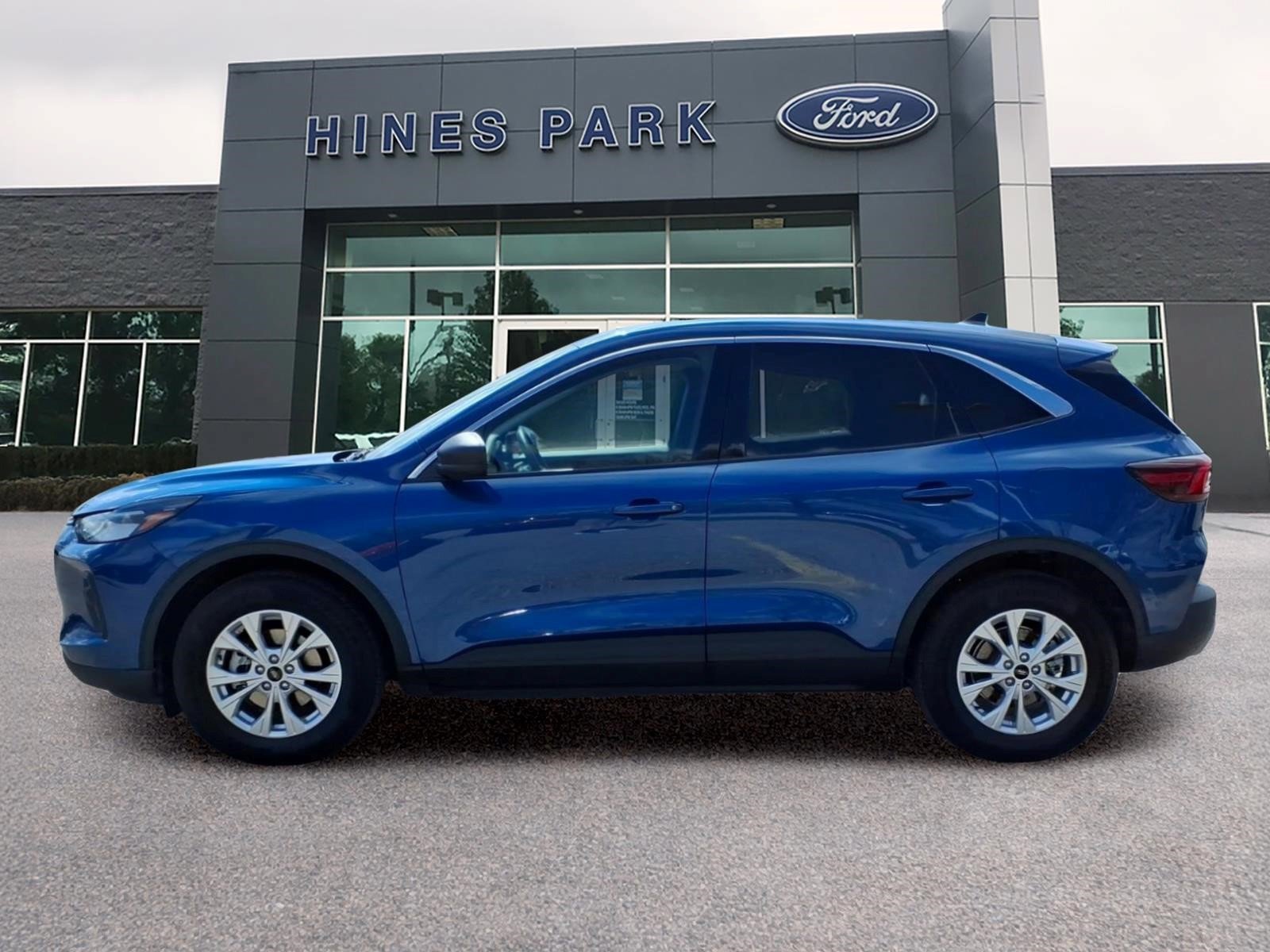 Certified 2023 Ford Escape Active w/ Tech Pack #1 AWD/4WD image 4