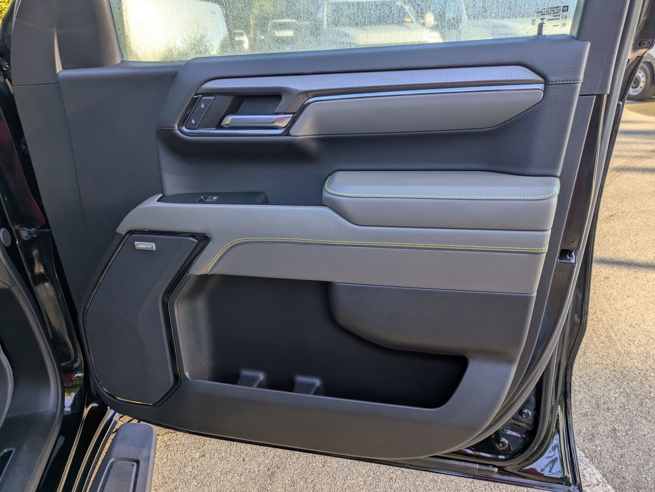 Used 2024 Chevrolet Silverado 1500 ZR2 w/ Technology Package image 43