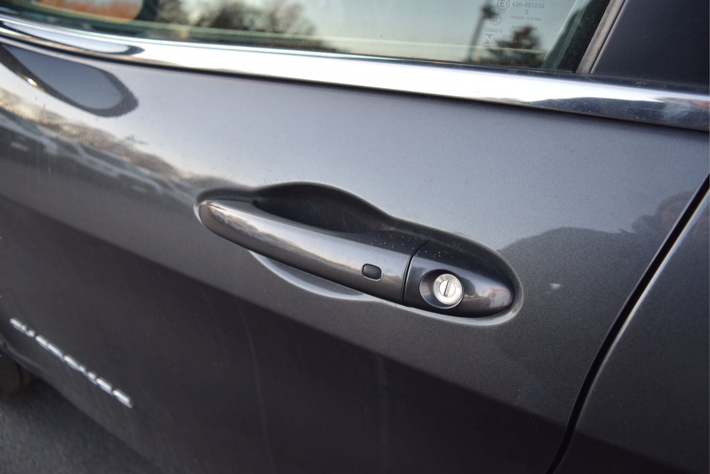 Used 2019 Jeep Cherokee Limited image 8