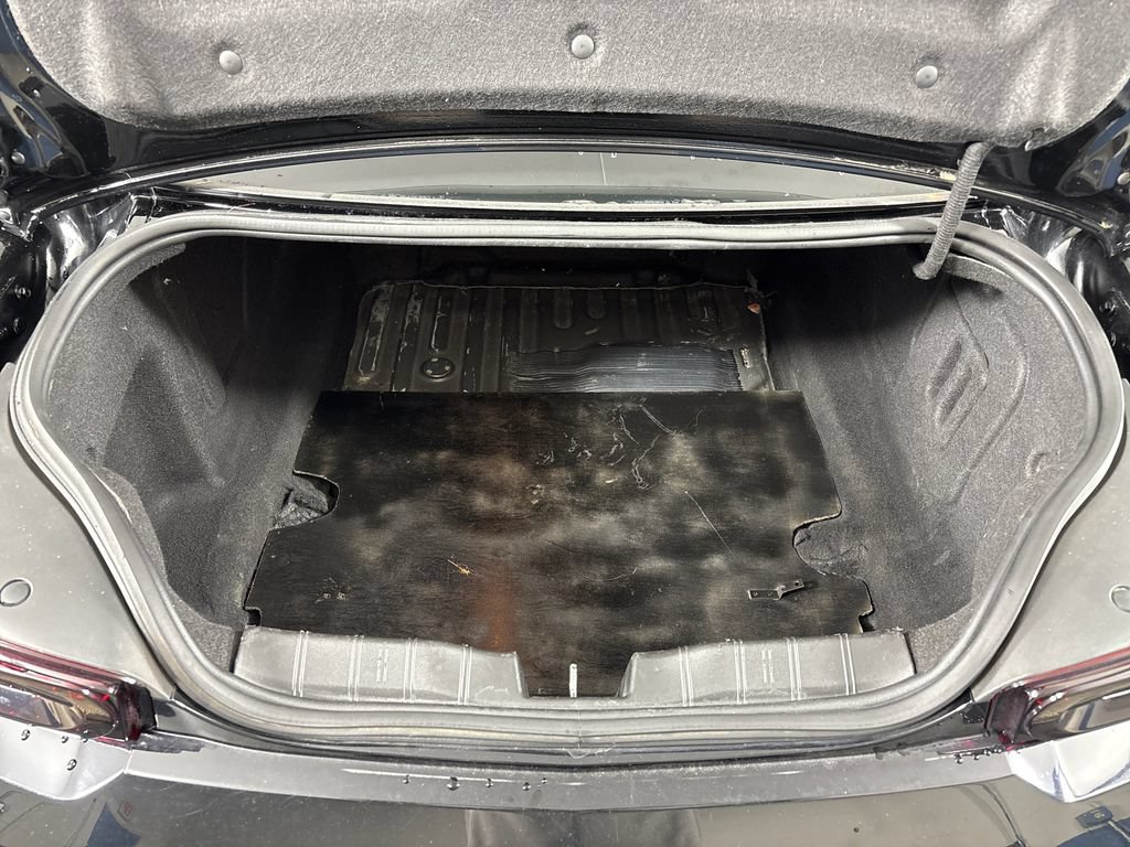 Used 2019 Chevrolet Camaro LT RWD image 23