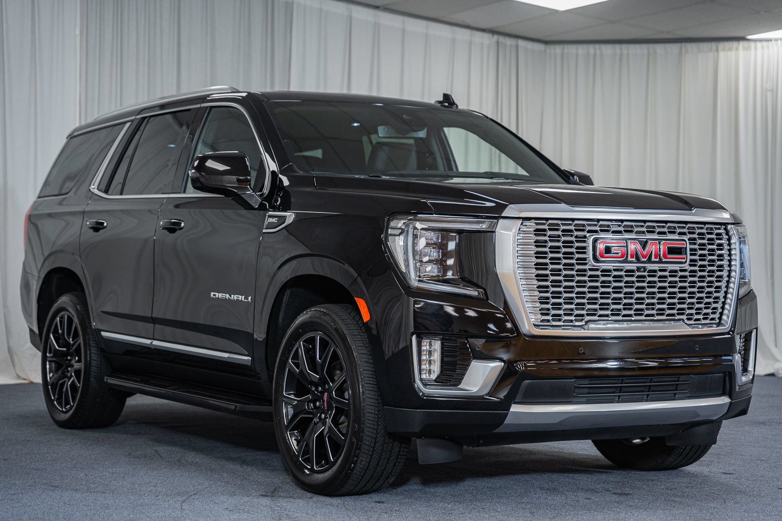 Used 2024 GMC Yukon Denali w/ Max Trailering Package