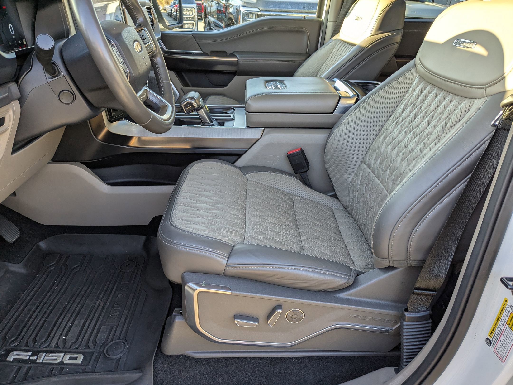 Certified 2024 Ford F150 Platinum w/ Equipment Group 703A Plus image 16