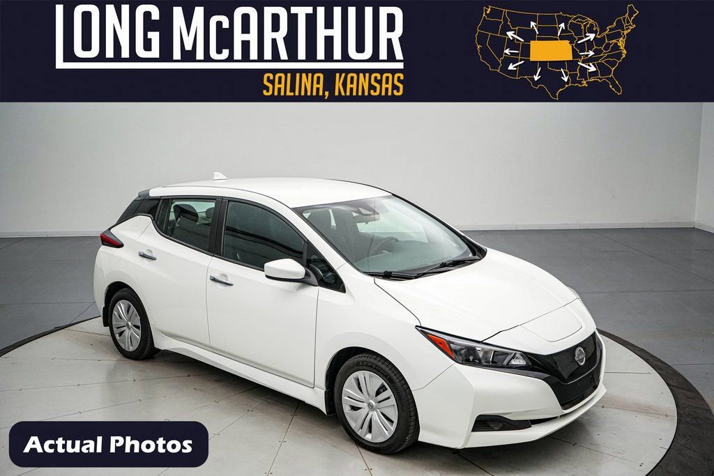 Used 2023 Nissan Leaf S image 7