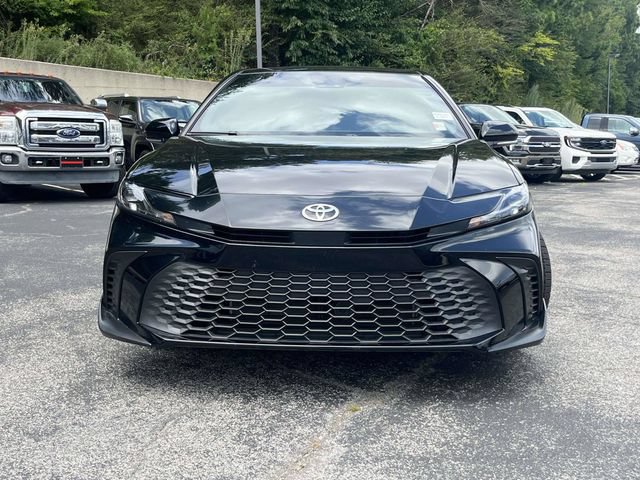 Used 2025 Toyota Camry SE w/ Convenience Package FWD image 9