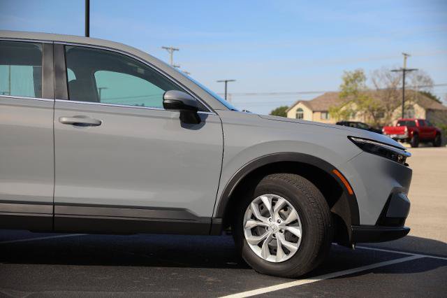 Used 2023 Honda CR-V LX image 5