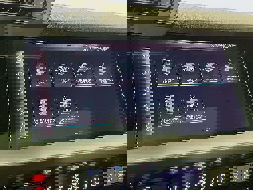 Used 2023 Audi A3 2.0T Premium image 20