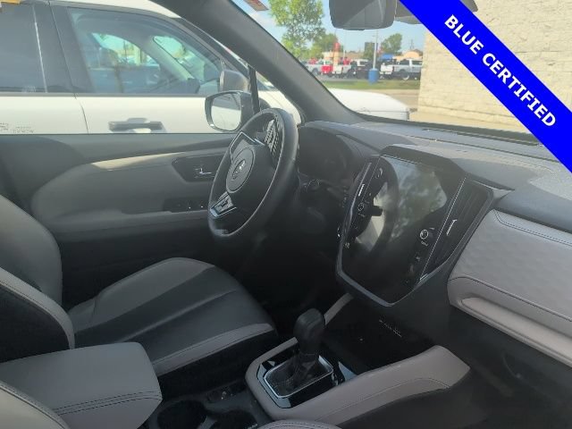 Used 2025 Subaru Forester Limited AWD/4WD image 10