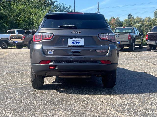 Used 2018 Jeep Compass Trailhawk w/ Leather Interior Group AWD/4WD image 10