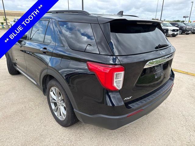 Certified 2022 Ford Explorer XLT w/ Equipment Group 202A RWD image 9