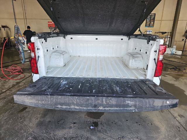 Used 2021 Chevrolet Silverado 1500 LT RWD image 12