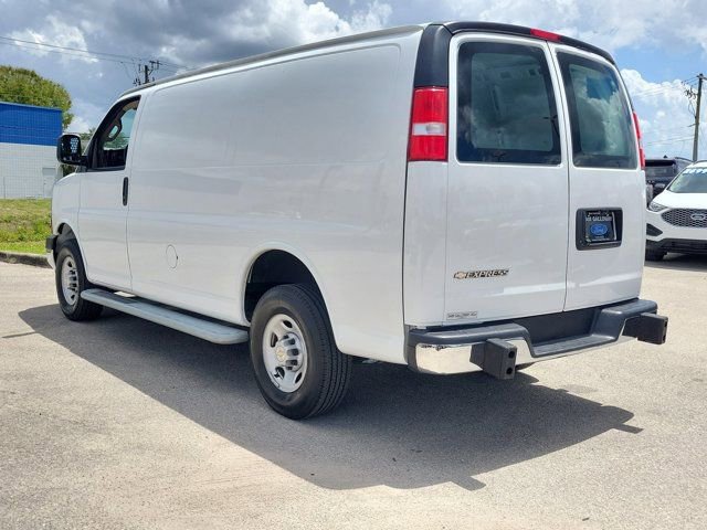 Used 2024 Chevrolet Express 2500 w/ Driver Convenience Package image 2