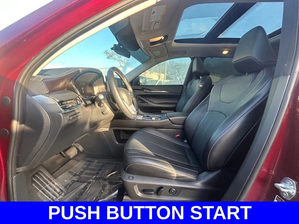 Used 2023 INFINITI QX60 Sensory w/ Cargo Package AWD/4WD image 10