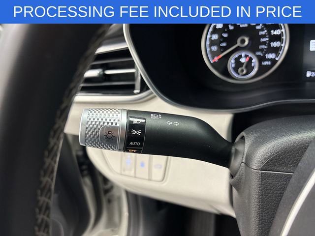 Used 2024 Genesis G70 2.5T AWD/4WD image 19