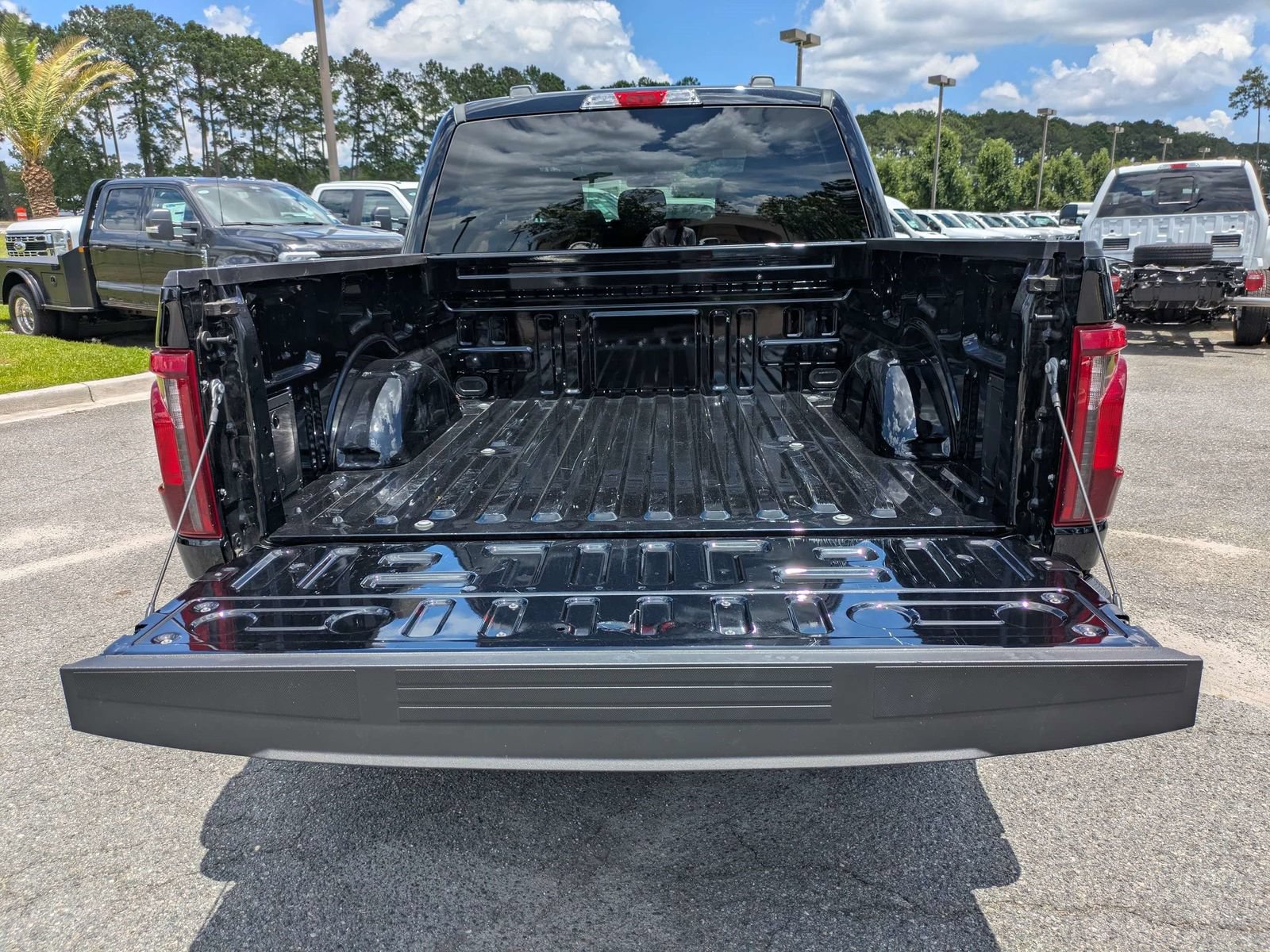 Certified 2025 Ford F150 STX w/ LOBO Package AWD/4WD image 7