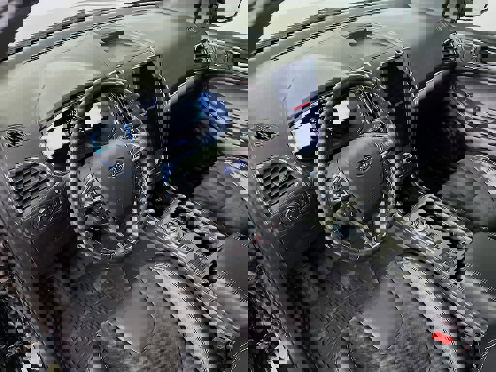 Certified 2021 Ford Edge ST w/ Equipment Group 401A image 2