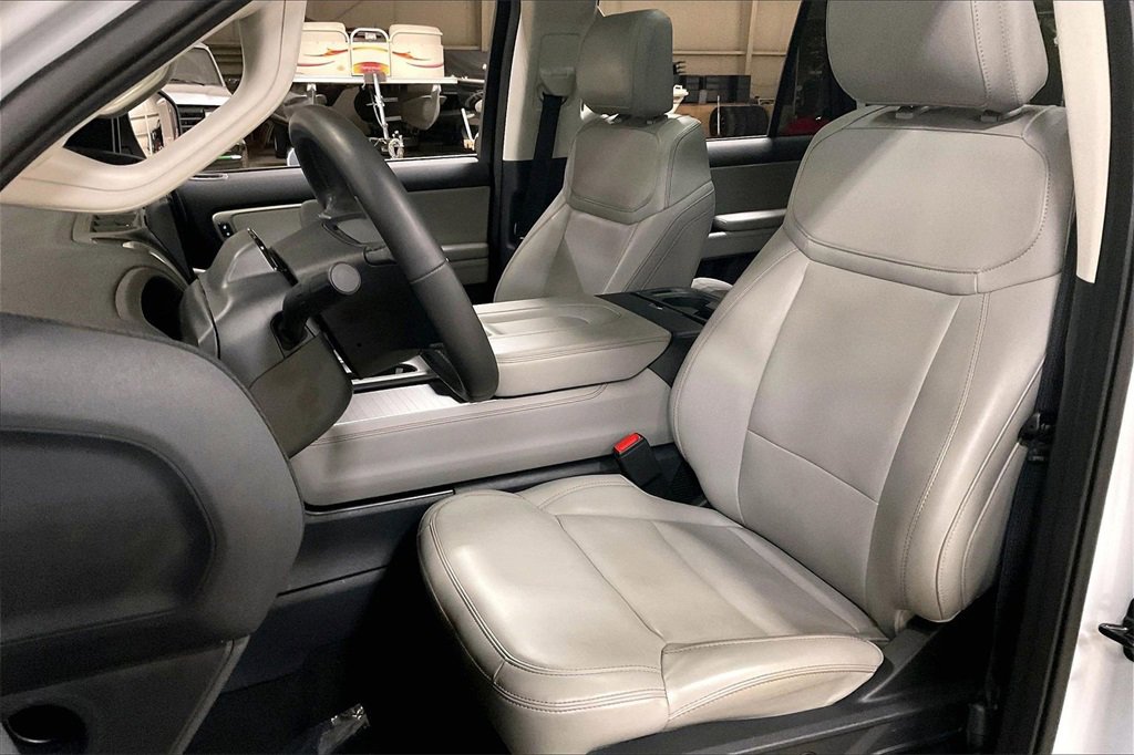 Certified 2025 Ford Expedition Max Active image 24