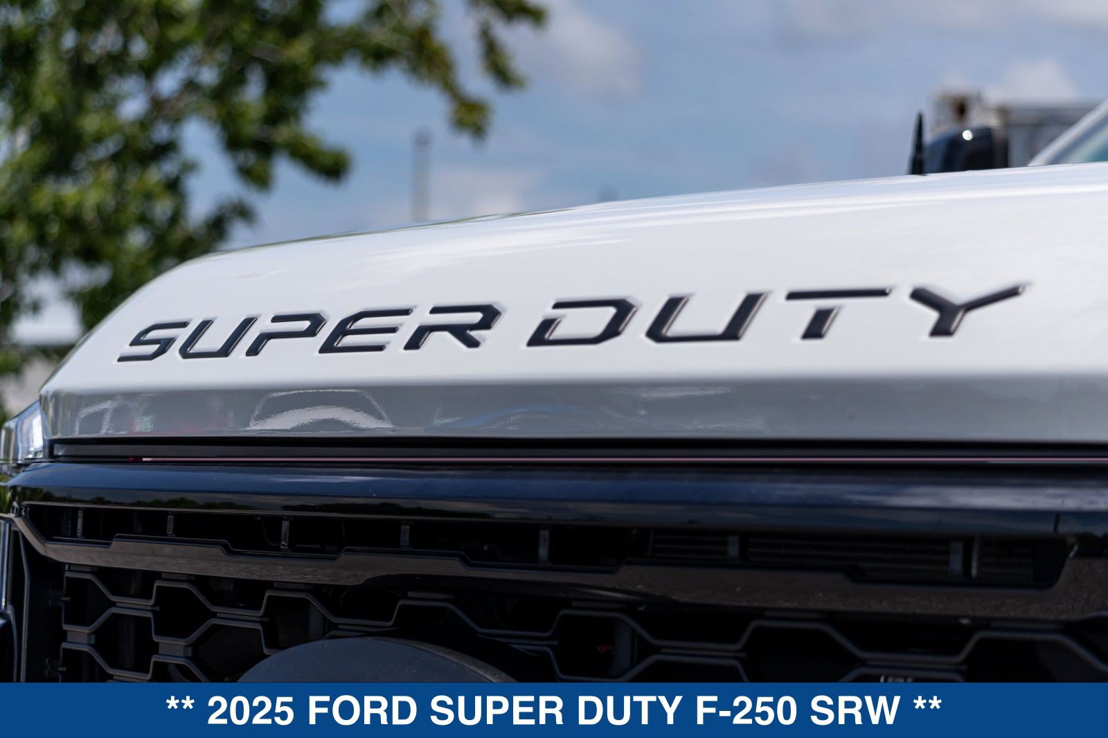 Certified 2025 Ford F250 Lariat w/ Lariat Ultimate Package AWD/4WD image 19