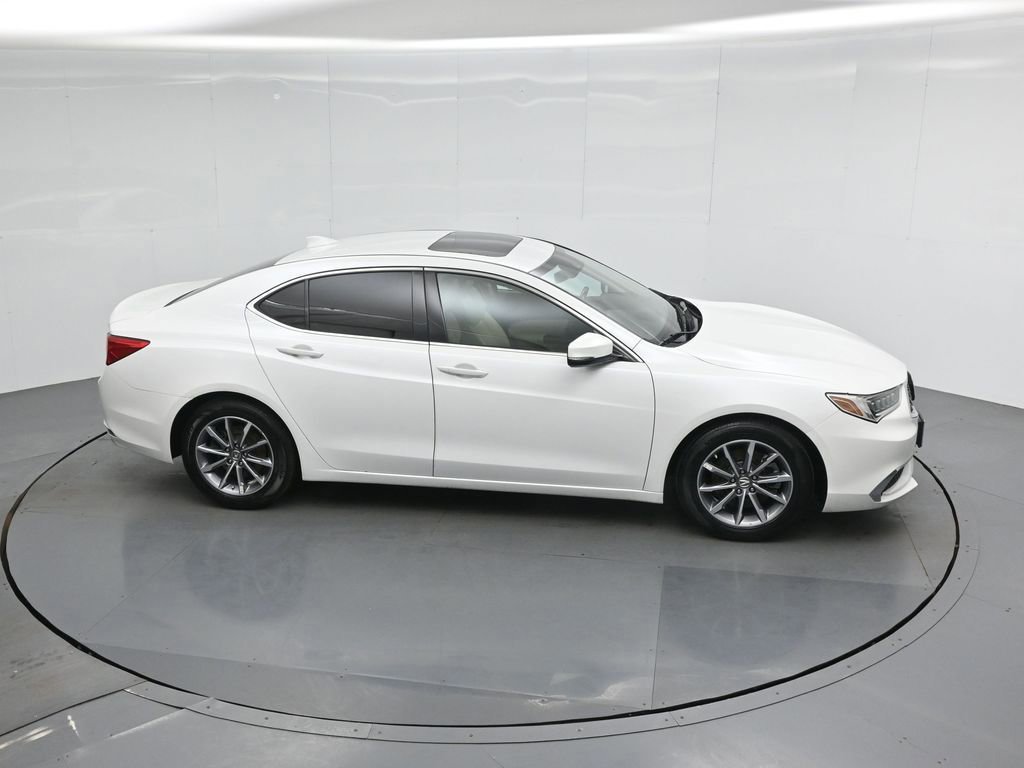 Used 2019 Acura TLX FWD image 11