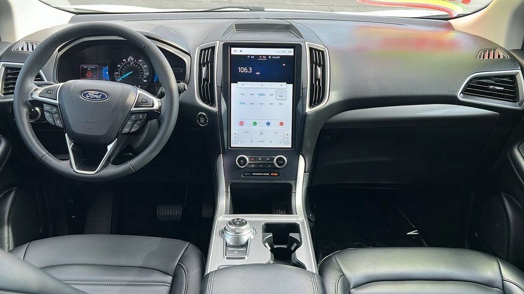 Certified 2024 Ford Edge SEL w/ Convenience Package AWD/4WD image 9